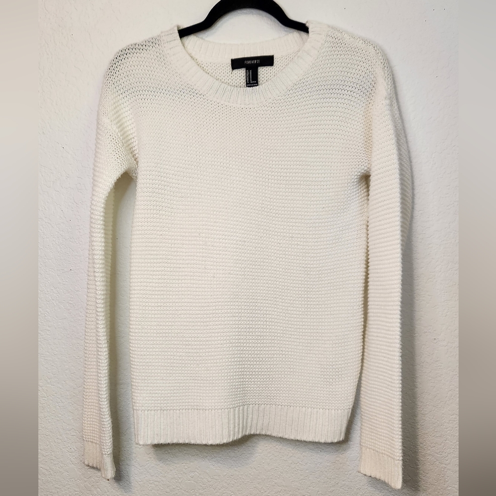 Forever 21 Cream Chunky Knit Sweater, Size‎ M